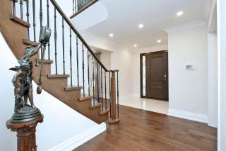 Luxury 4 Bed, 4 Bath Fully Renovated Home - 3