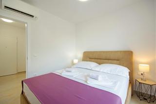 Sunset Apartments - 5