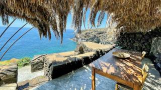 Romantic House Steps From The Sea In Pantelleria - 9