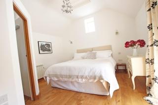 Luxury barn conversion in the Kentish countryside - 2