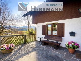 Ferienhaus Faulensee - 0