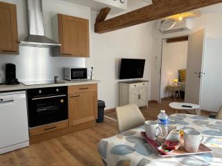 Chez Camille & Emma - Hyper Centre Climatisé - Rochefort - 8