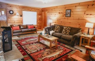 Decompression Zone: DIRECT ACCESS TO SNOWMOBILE TRAILS - 1