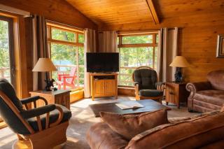 Island Cove #9 - On Minocqua Lake - 6