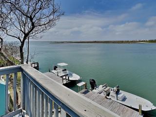 Cozy Coastal Repose - 6