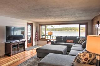 Diamond Lake Retreat w Private Beach and Dock - 8