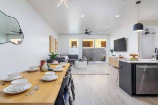 Sleeps 26, Hot Tub, Outdoor lounge - 6