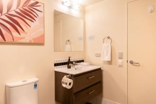 Central QT 5 min walk to town! - 4