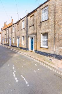 Norfolk Historic Townhouse Leap Escapes - 2