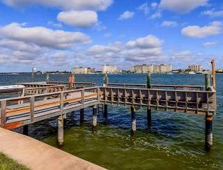 Spacious Yacht Club Condo Intracoastal View - 2