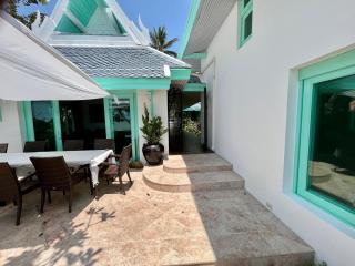 Villa Sunrise - Golden Beachfront - 4