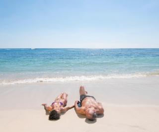 Acceso A La Playa, Early Check-in ó Late Check-Out Gratis, Piscina,Jacuzzi, Gazebos, Zona De BBQ, Parqueos, Cámaras De Seguridad, Control De Acceso, Al Lado De Hoteles, Campos De Golf, Restaurantes, Bares, Minimarkets, Tiendas y Comercios - 6