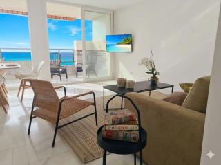 Malaga Sunshine Rentals - Beach Front Penthouse II - Fuengirola - 8