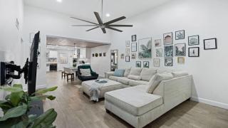 Edens Escape Comfort, Style and Prime in Phoenix by Kivoya - 9