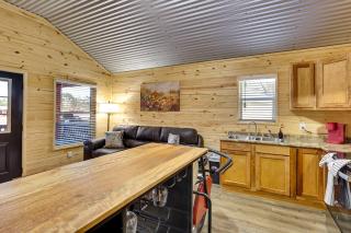 Modern Sabine River Cabin, 3 Mi to Boat Launch! - 4