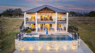 Lake LBJ Lux Retreat w Pool & Hot Tub Sleeps 27 - 8