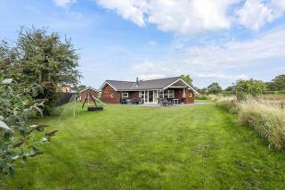 FY207 Brenderup Fyn - Hyttevej 6 - 9