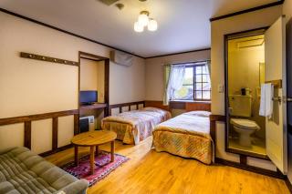 Pension Eastmountain Hakuba - Hakuba - 1