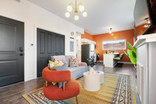 Comfor -Stylish 1BR+KingBed+New Reno - 1