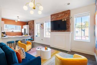 Modern 1BR Brick KingBed +Close to DT - 9