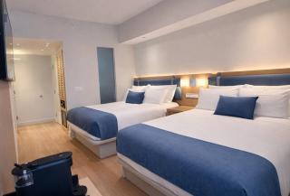 Dolce by Wyndham Miami Beach - 1