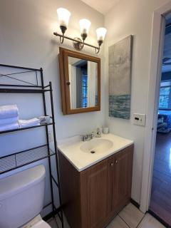 Studio Oasis in Downtown Deland - 5