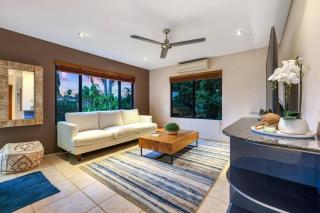 Villa Marina Darwin: 4 bed, 3 bath w/ Pool+Cinema! - 7