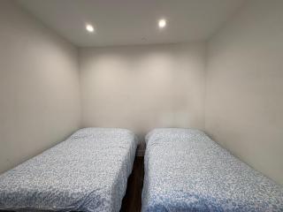 Blue Central Stay Near USC, BMO Stadium & Downtown LA - 2