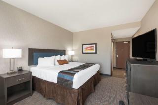 Wingate by Wyndham Lubbock - 6
