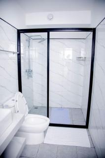 Scenic and Luxurious 3 rooms Apartment - 3