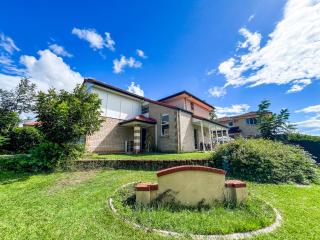 Vista Air conditioned Holiday Dream Castle Youth Hotel - 8