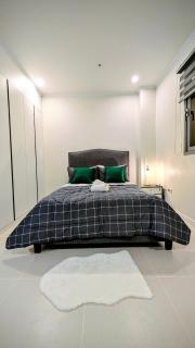 Cozy Clark Stay 3BR Condo - 4