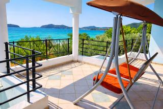 Azzuro View Villa beach front villa in Paleo Tsifliki - 7
