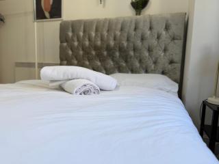 One bedroom Flat in Birmingham City Centre - 9