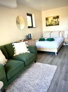 Orchard Hideaway, Bielby, York - 6