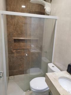 1 Quarto compartilhado em casa - 2