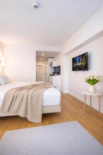 ORBI CITY - Panorama Sea View Hotel - 2