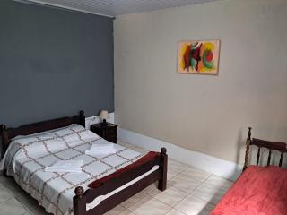 Básico e funcional, com 2 ambientes, sem fogão, com garagem, zona nobre - 5