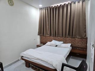 Hotel Shree Sanwariya Inn - Ujjain - 0