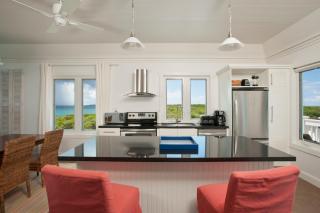 AS SEEN ON HGTV! Lux Condo w/Views, Htd Pool, Beach, Golf Cart, Pickleball - Governor's Harbour - 2