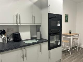 B1 Private Ensuite, Gill Station Comfort room - 7