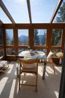 Mountain View Room mit sonnigem Wintergarten -  - 8
