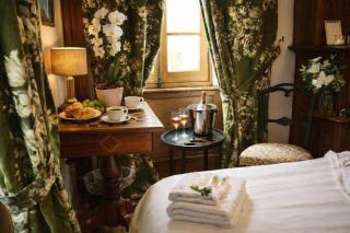 Chateau Isigny, Séjour de charme près du Mont-Saint-Michel, Charming Stay - 1