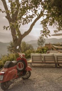 Villa Andrea - Romantic Private Retreat - 3