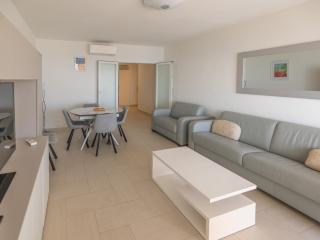 Vaste 2P climatisé avec terrasses, garage et Wifi à Menton - FR-1-196-352 - 1