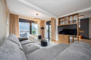 Villa Azure Luxe - 0