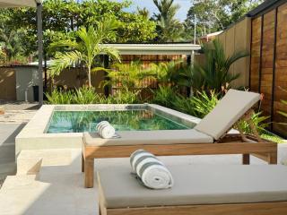 Hydrus Villa & Casitas Pool Walk to Beach AC - 9