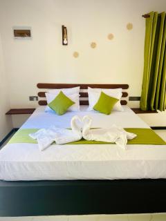 Wow Villa, Midigama - 3 min to Beach - 7