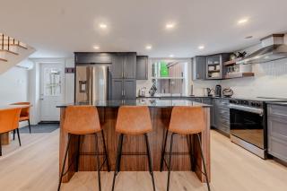 Bond Designer Home 3BR Parking Central DT - 8