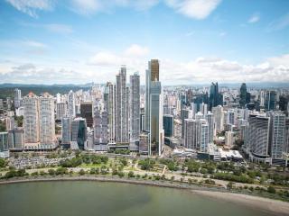 Apartamento con vista al mar en Avenida Balboa 37B - 7